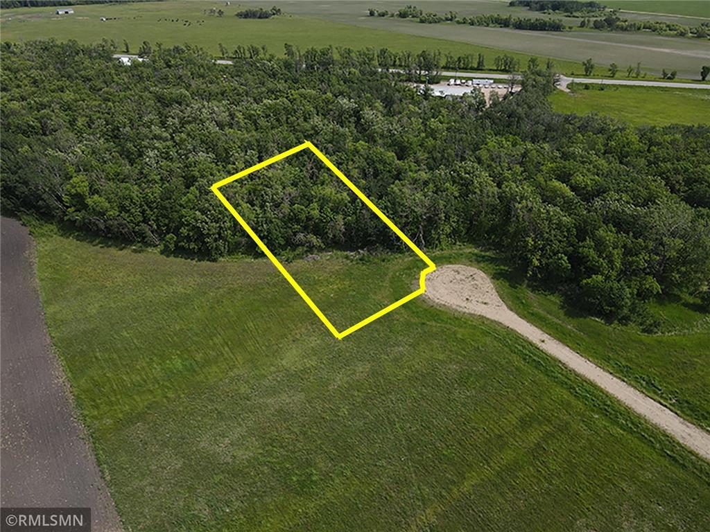 Lots 9 & 10 Blk 4 Hidden Oak Lane Thief River Falls MN 56701 6750001 image5