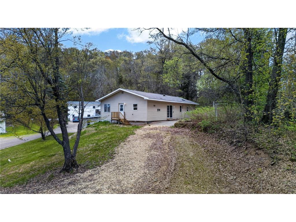 N10266 County Road M Grant Twp WI 54730 6774472 image3