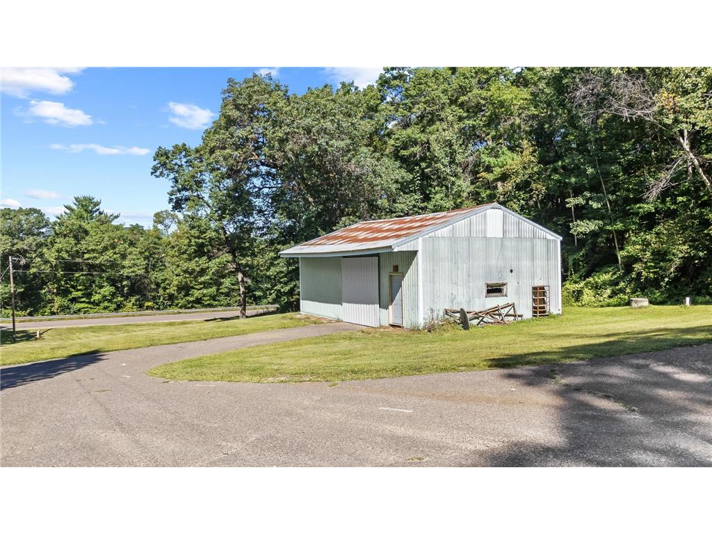 N10270 County Road M Colfax Twp WI 54730 6774460 image24