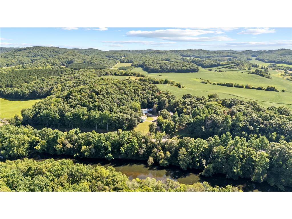 N10270 County Road M Colfax Twp WI 54730 6774460 image25