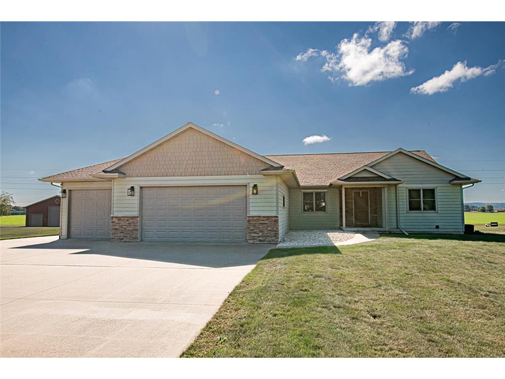 N12991 Larkspur Road Trempealeau WI 54661 6611134 image1