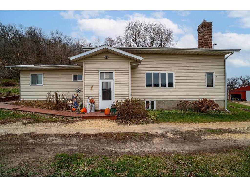 N1303 County Road Uu, Maiden Rock, WI 54761 MLS 6462382 Edina Realty