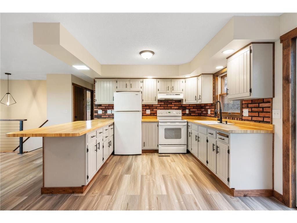 N13651 320th Street Ridgeland WI 54763 - Hay River 6805324 image9