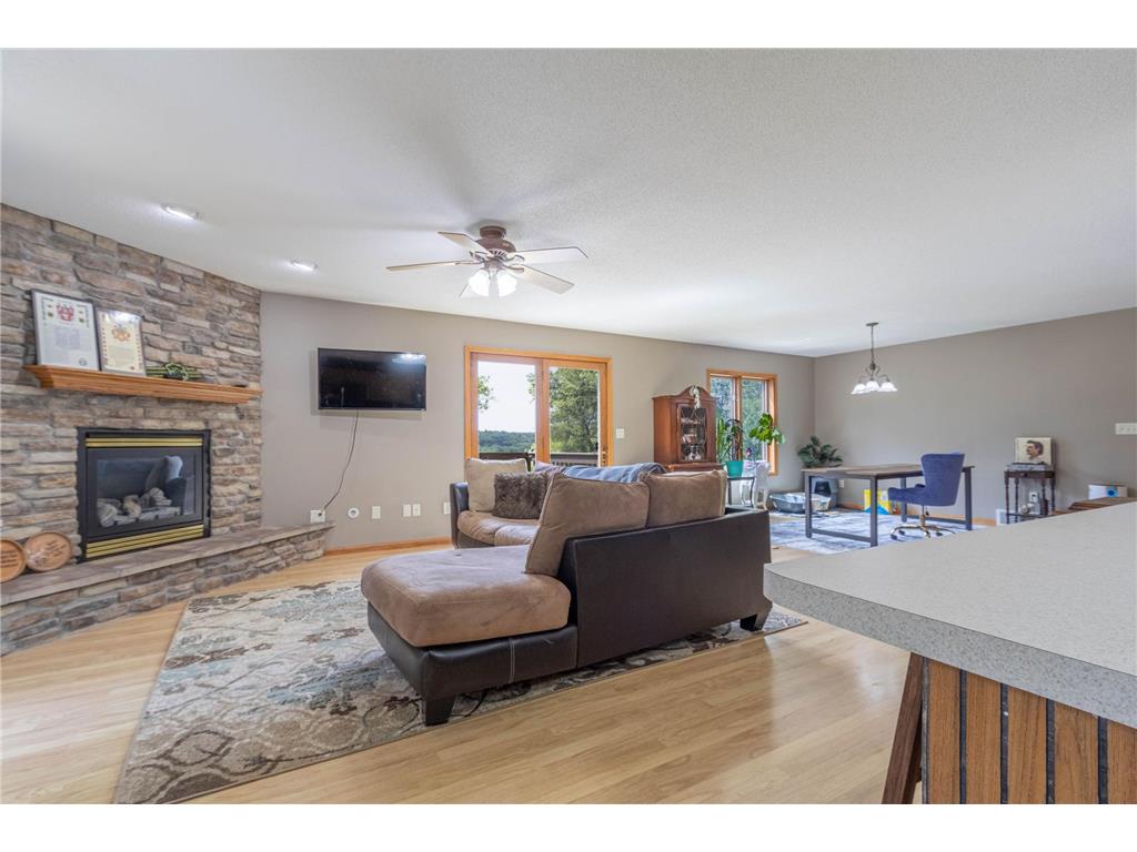 N1698 945th Street Rock Creek Twp WI 54701 7073397 image17
