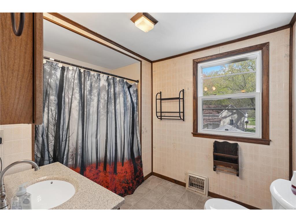 N218 Mckay Avenue Spring Valley WI 54767 7067250 image35