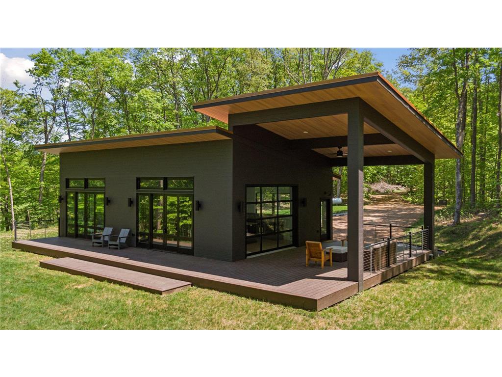 N2437 Two Bear Road Weyerhaeuser WI 54895 - Two Bear 6377500 image1