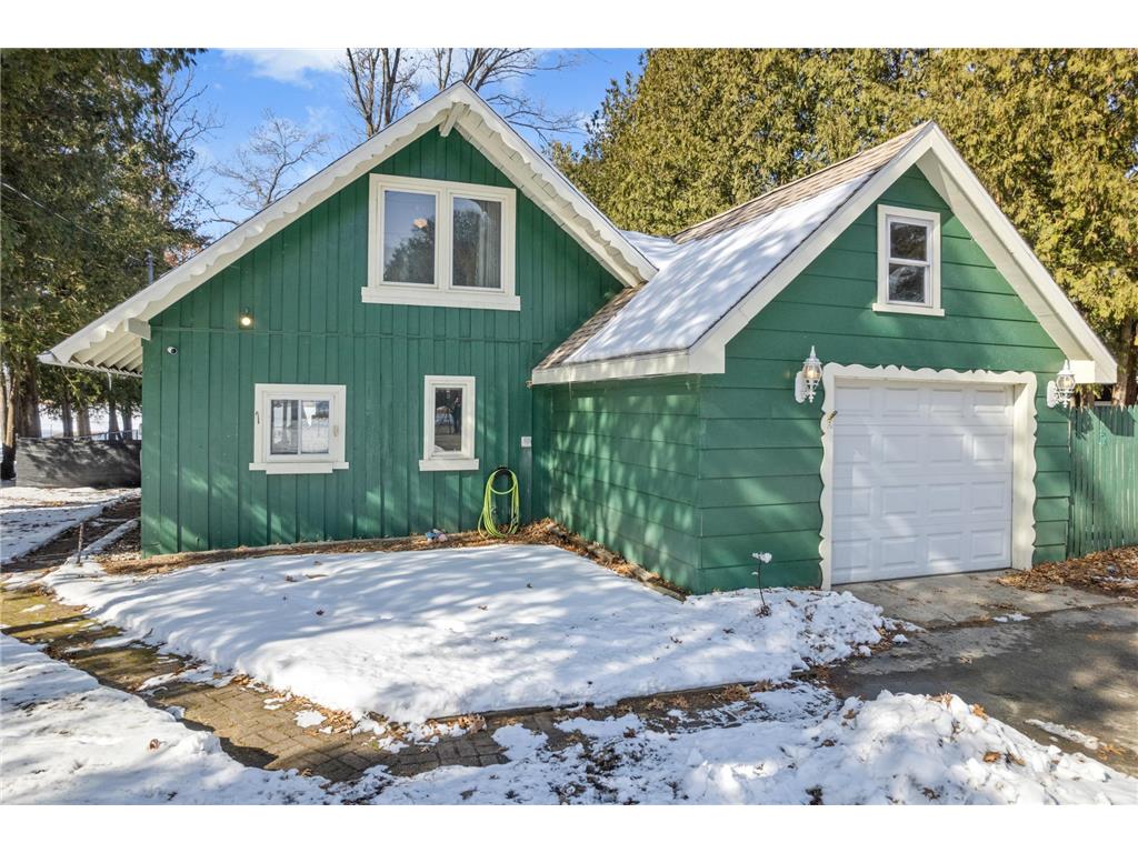 N2823 Lakeshore Drive Packwaukee WI 53949 - Buffalo Lake 7033966 image1