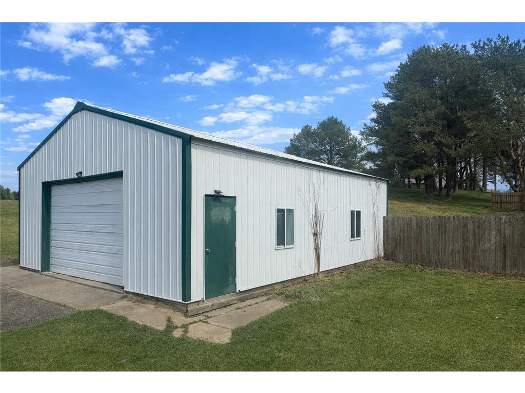 N3706 690th Street Hartland Twp WI 54011 7033889 image4