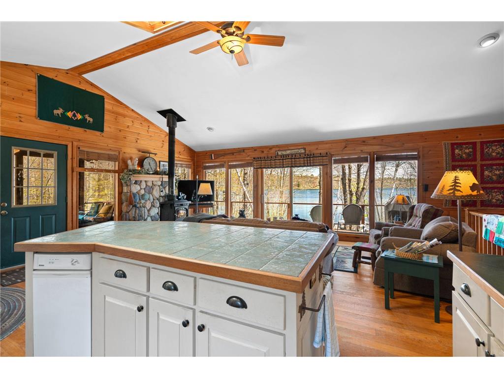 N4371 Red Oak Lane Stone Lake WI 54876 - Slim Lake 7068837 image15