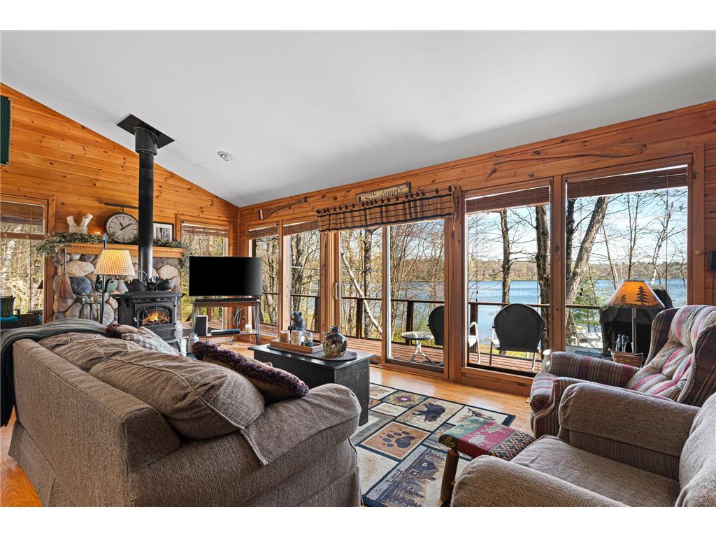 N4371 Red Oak Lane Stone Lake WI 54876 - Slim Lake 7068837 image7