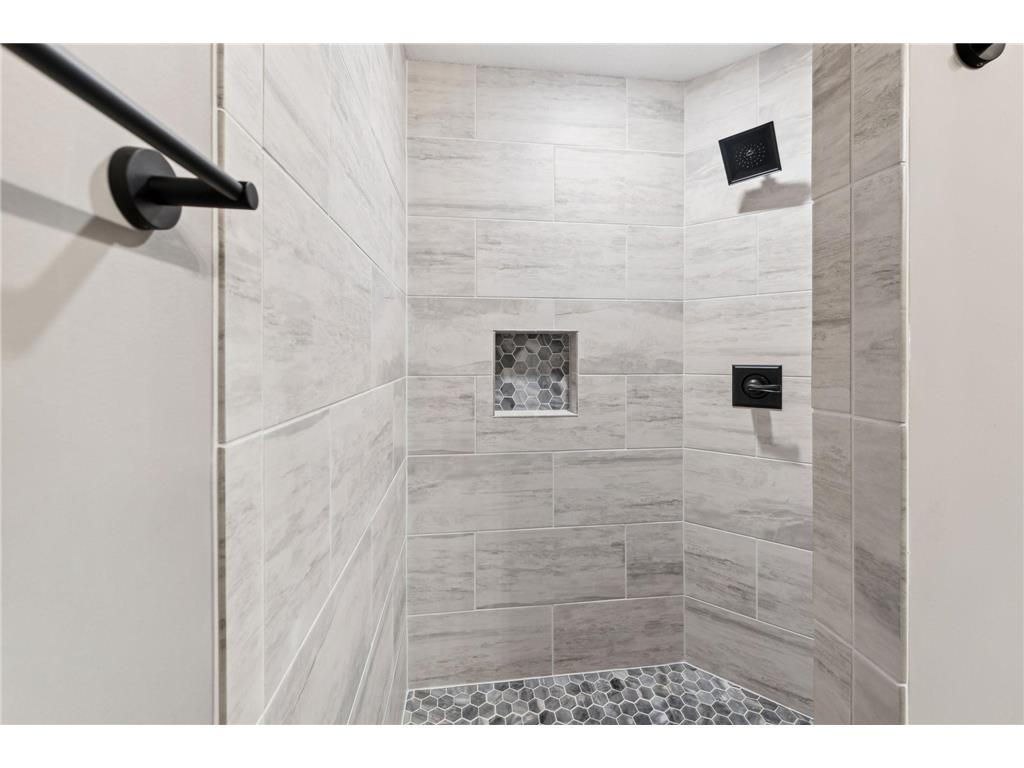 N5129 732nd Street Ellsworth WI 54011 6770265 image15