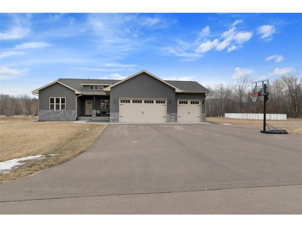 N5224 558th Street Menomonie WI 54751 6678861 image1