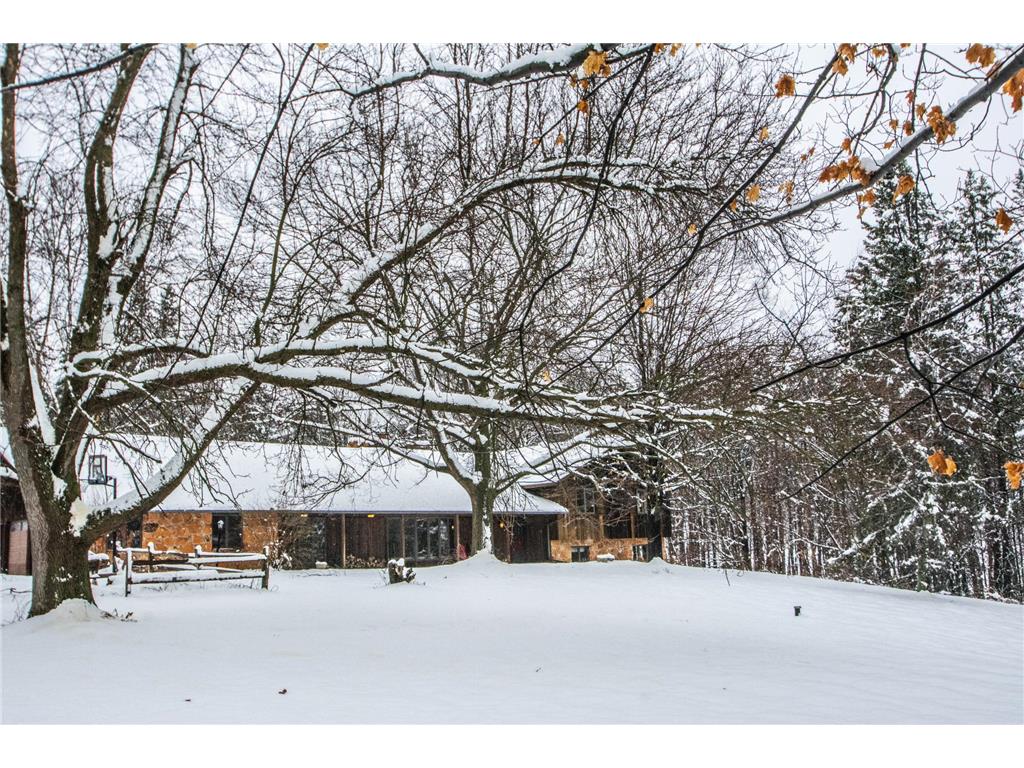 N5477 610th Street Ellsworth WI 54011 6512322 image1