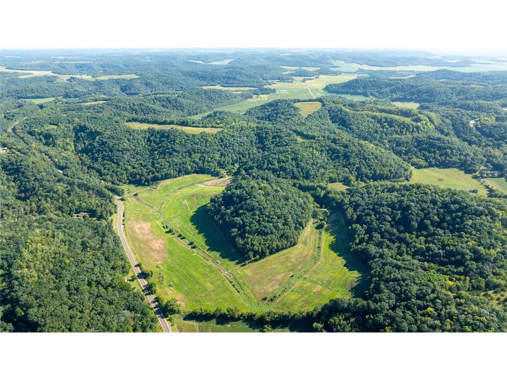 N5595 County Road F Durand WI 54736 6601304 image1