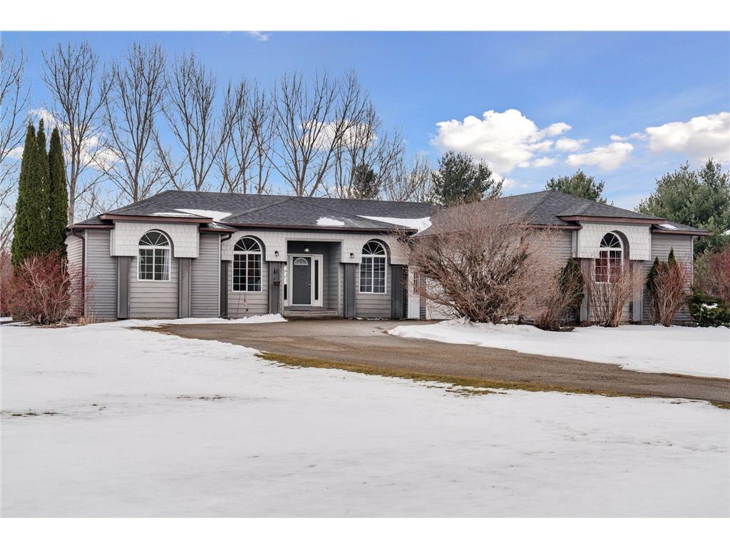 N5694 1245th Street Oak Grove Twp WI 54021 7043570 image1