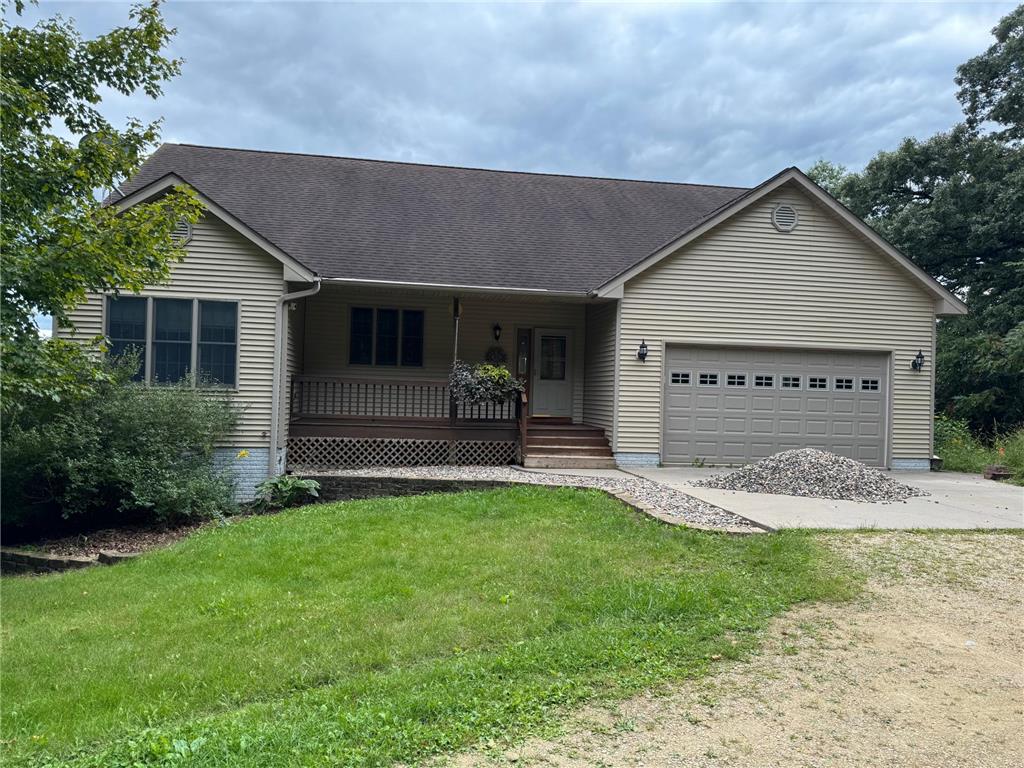 N5945 1000th Street Oak Grove Twp WI 54011 6787624 image1