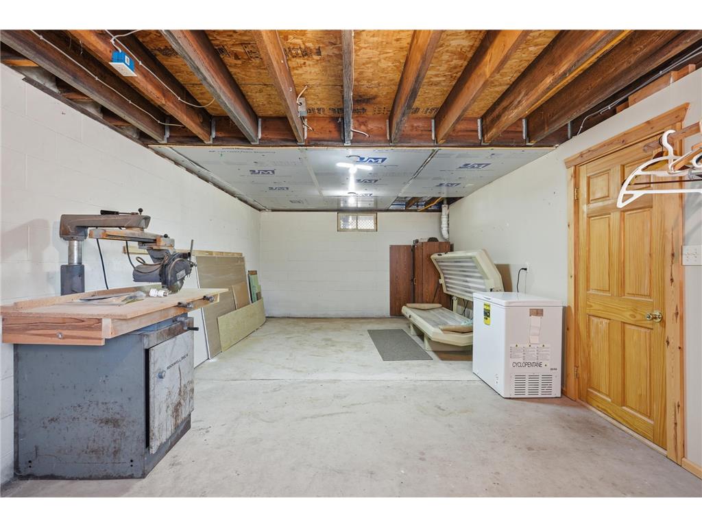 N6101 9th Street Crystal Twp WI 54801 7065142 image32