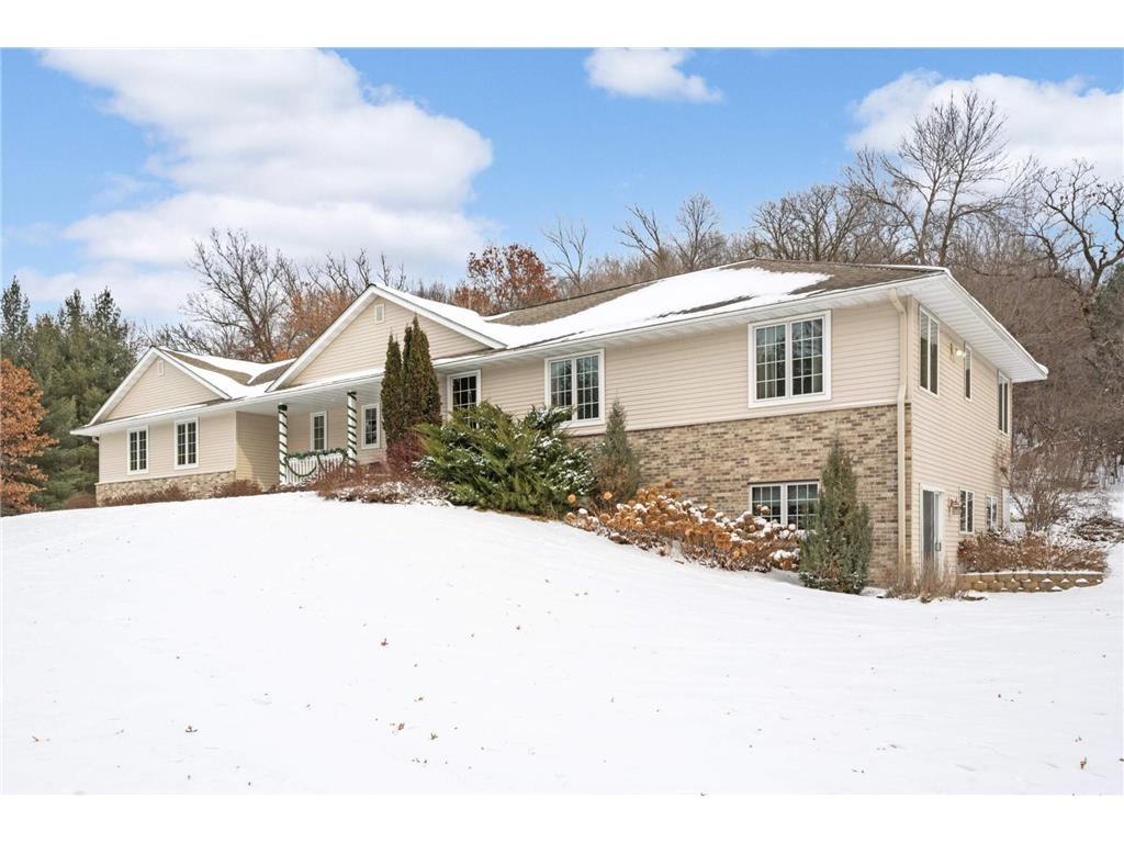 N6148 1000th Street Oak Grove Twp WI 54011 6486688 image1