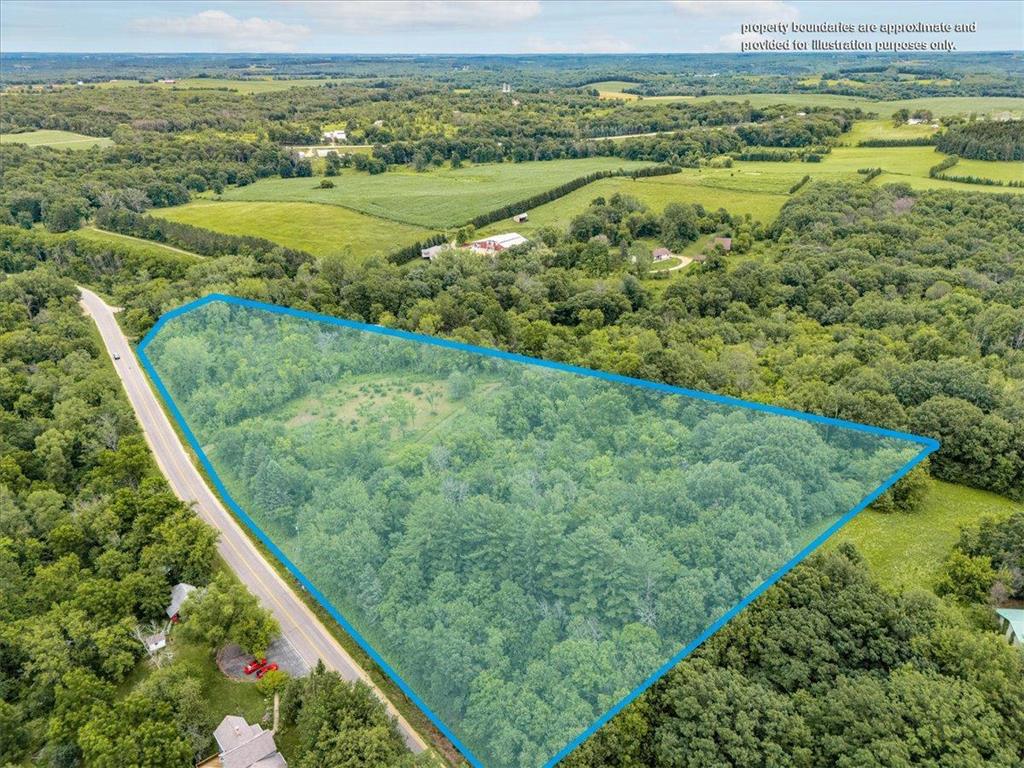 N7372 County Road O River Falls WI 54022 6757500 image1