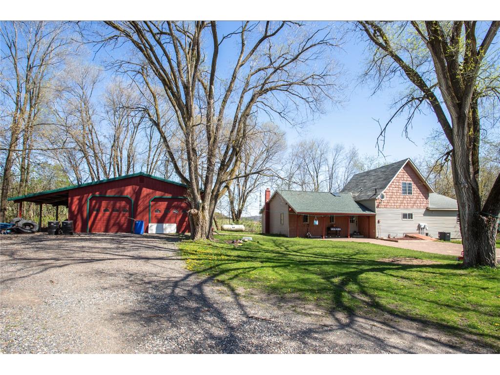 N7471 N Pine Creek Road Hixton WI 54635 6487330 image1