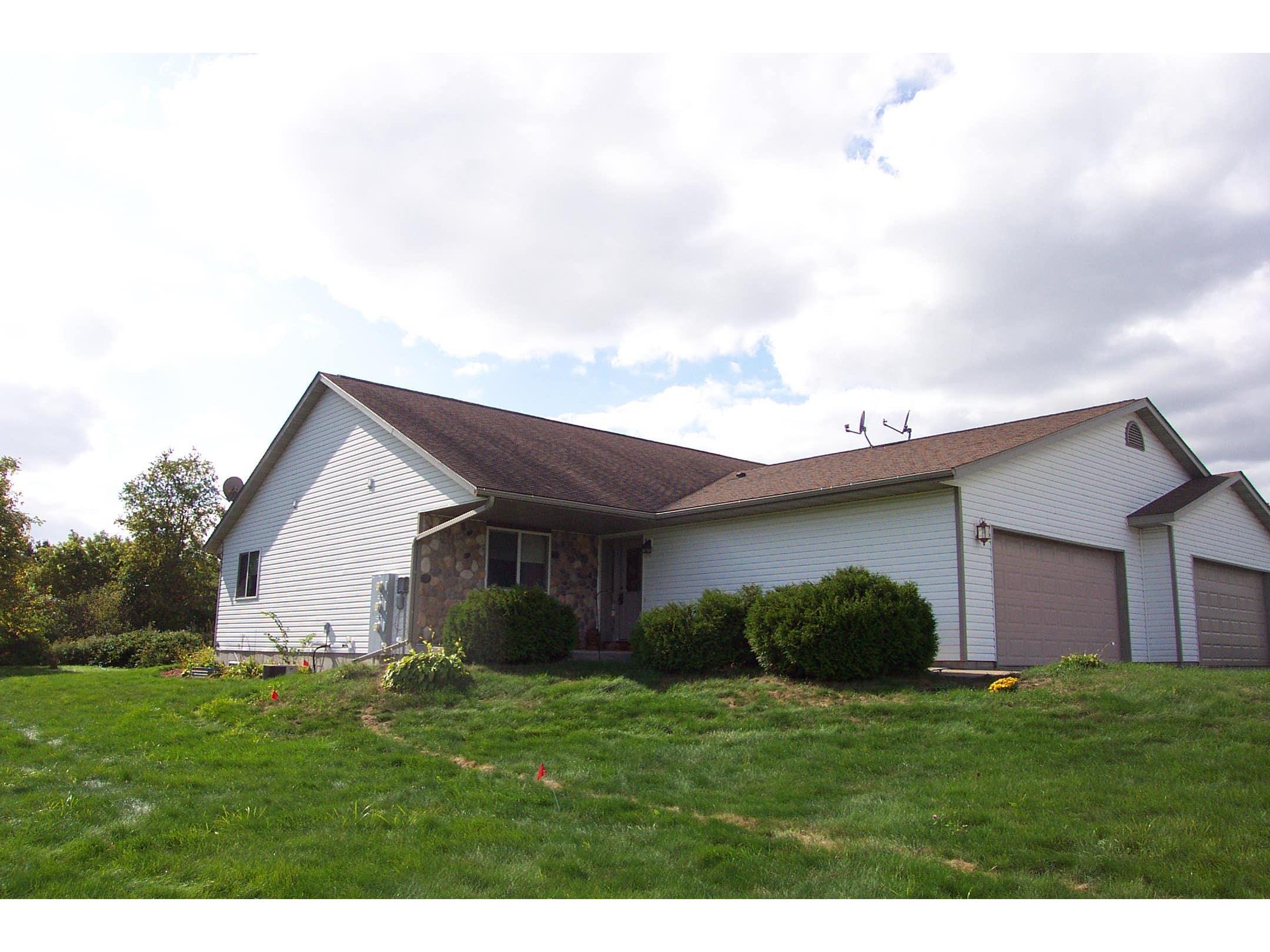 N7589 500th Street, Menomonie, WI 54751 MLS 5659527 Edina Realty