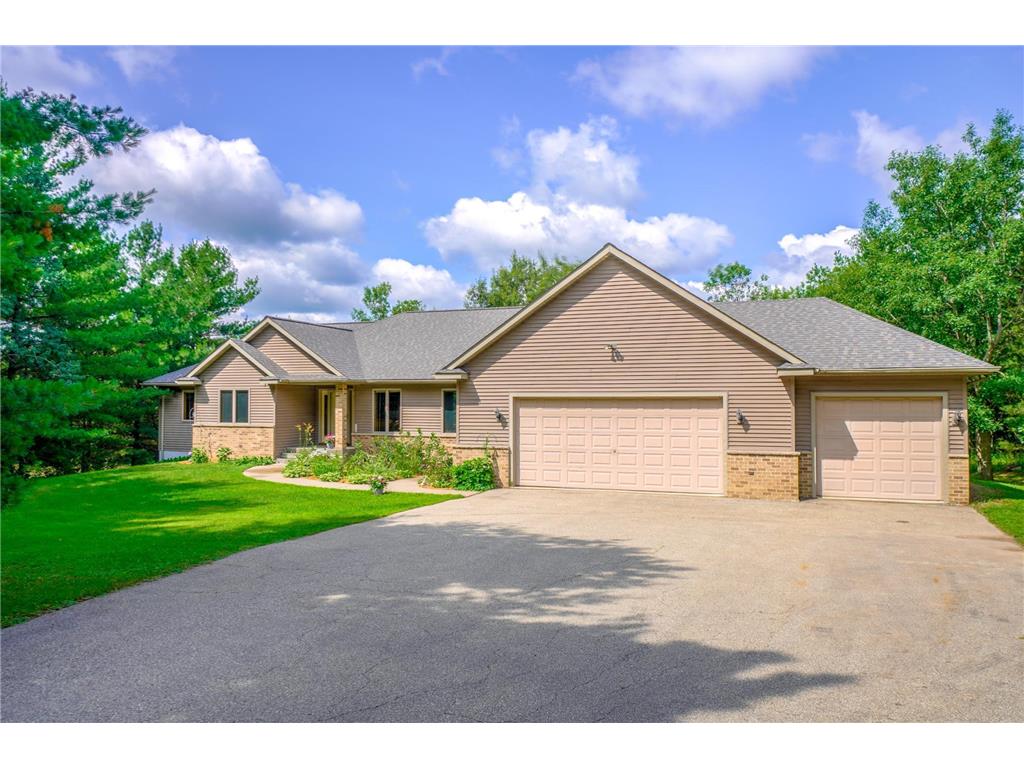 N7987 870th Street River Falls WI 54022 6402241 image1