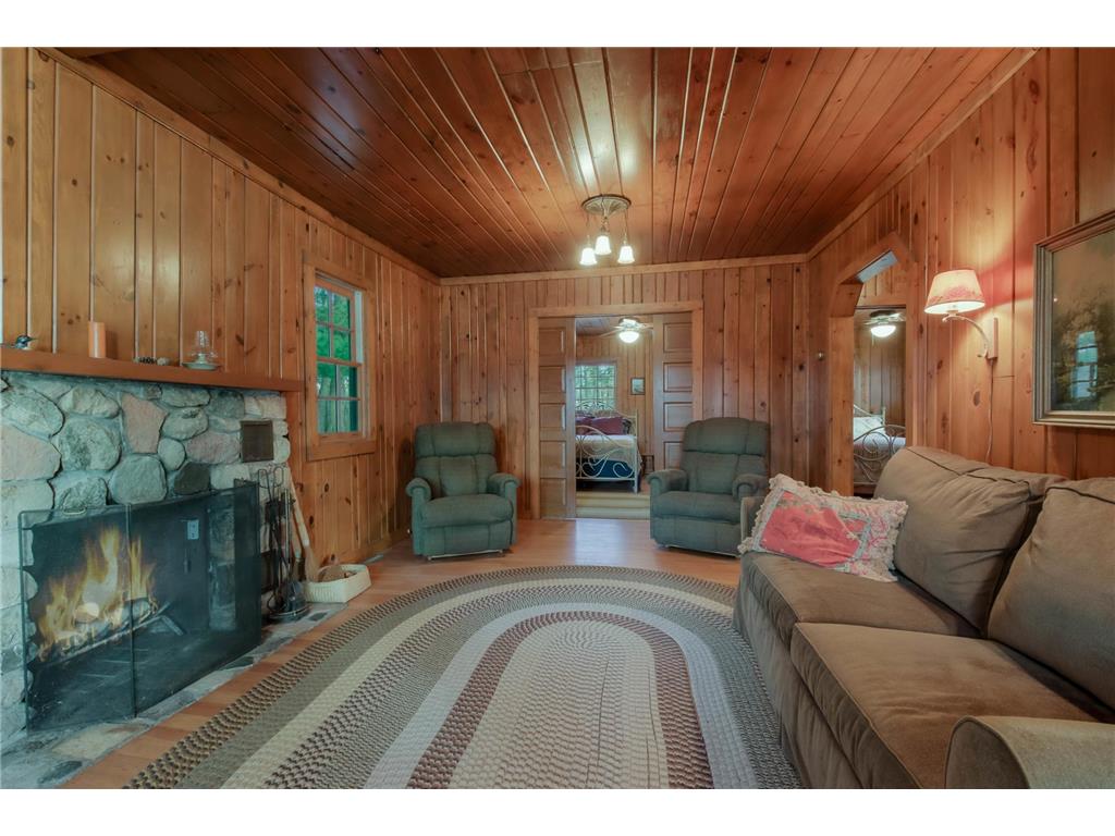 N8878 Lakeshore Drive Hayward WI 54843 - Beaver Lake 7020650 image12