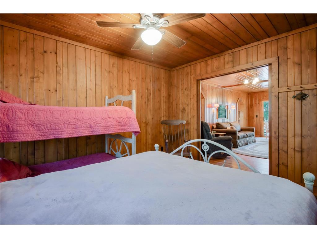 N8878 Lakeshore Drive Hayward WI 54843 - Beaver Lake 7020650 image22