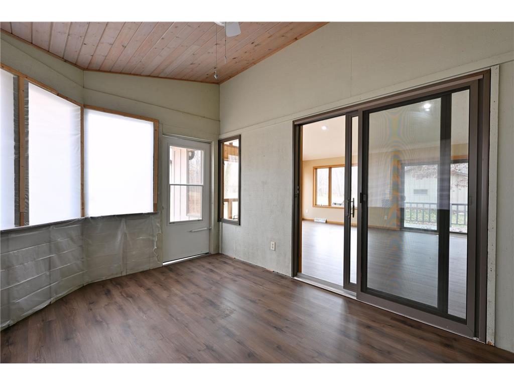 N9161 Shady Lane Brooklyn WI 54888 6817409 image21