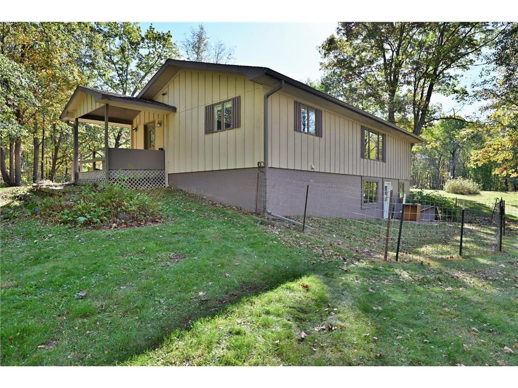 N9161 Shady Lane Brooklyn WI 54888 6817409 image8