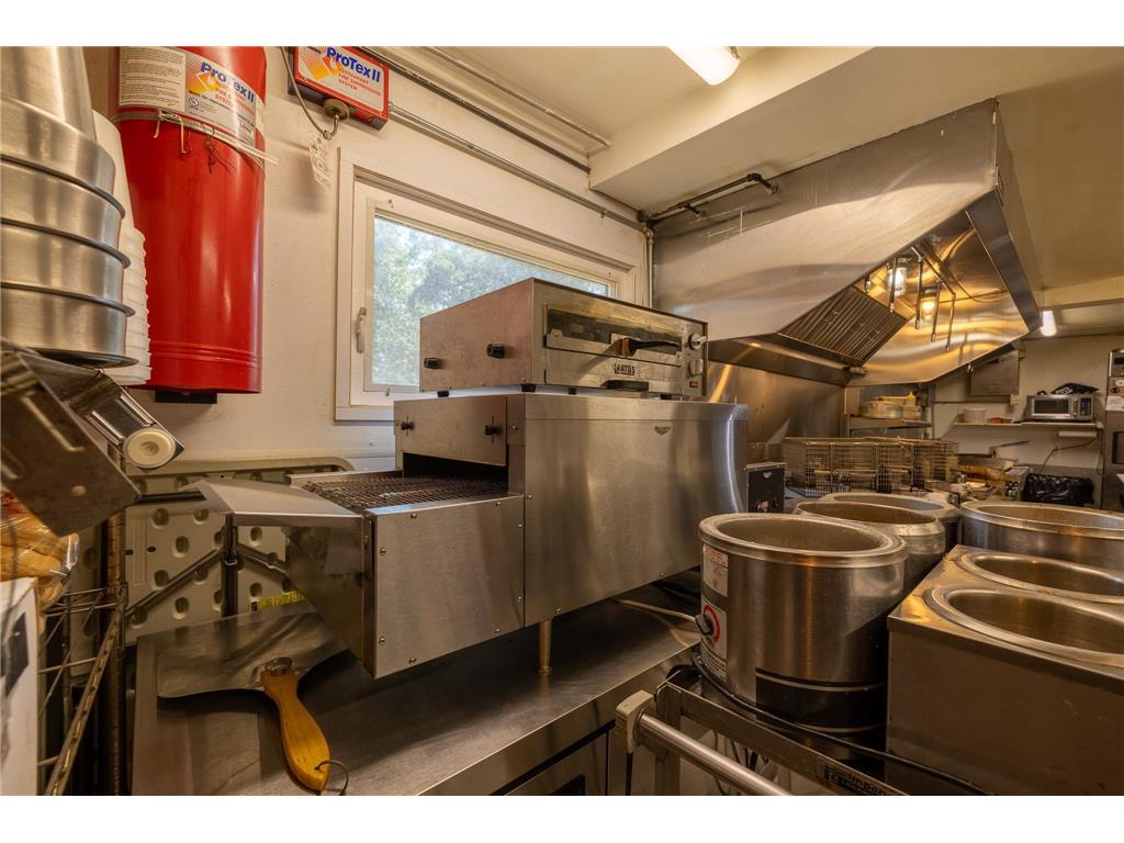 S1582 State Road 35 Alma WI 54610 6705998 image24