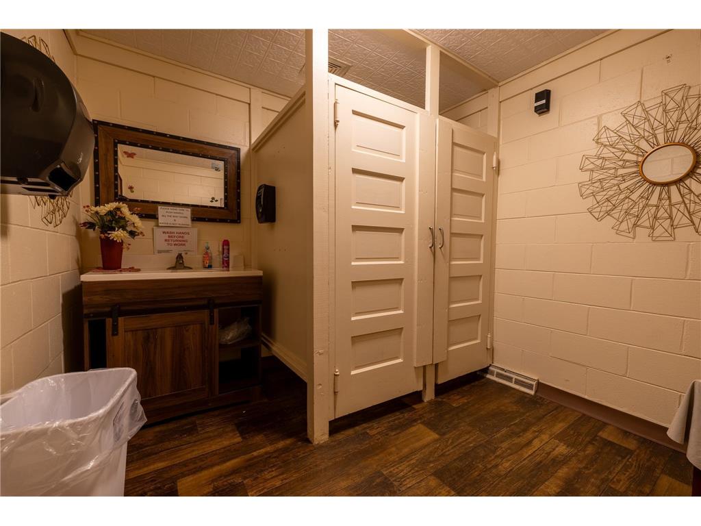 S1582 State Road 35 Alma WI 54610 6705998 image33