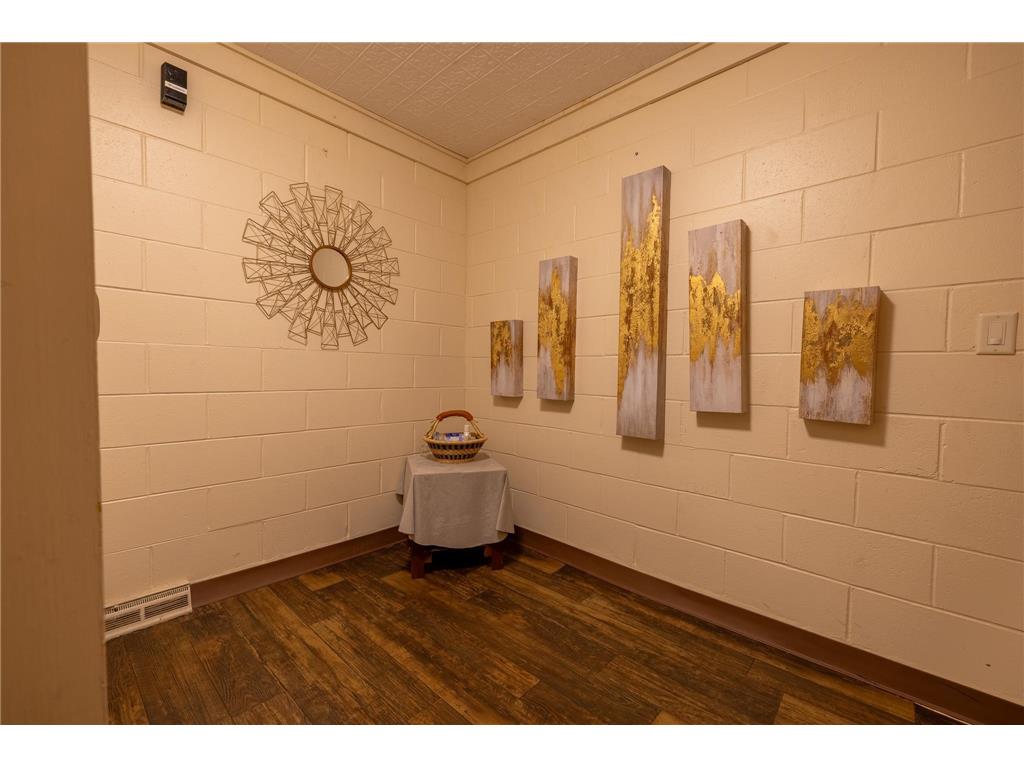 S1582 State Road 35 Alma WI 54610 6705998 image36