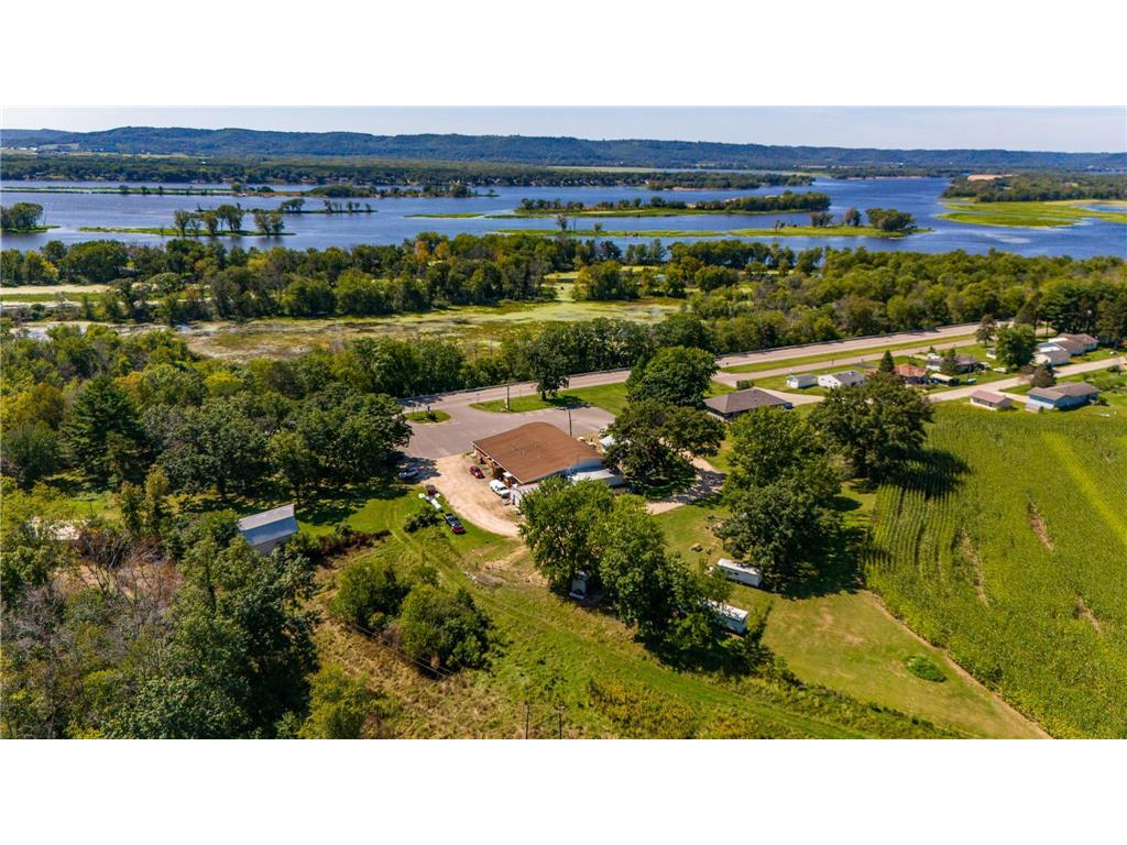 S1582 State Road 35 Alma WI 54610 6705998 image8