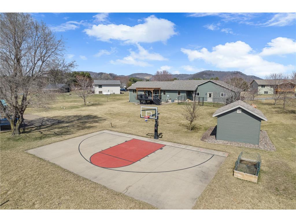 S2838 Fern Circle Fountain City WI 54629 7052206 image49
