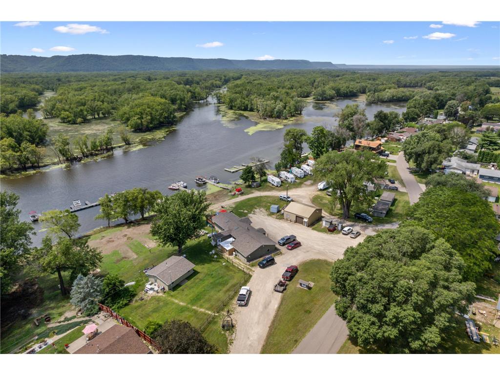 S2945 Indian Creek Road Milton WI 54629 - Mississippi 6600647 image1