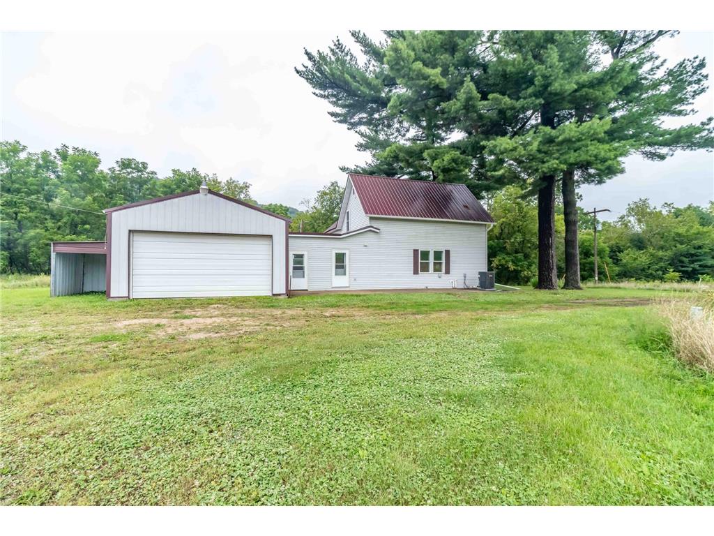 S3117 Butterfly Trail Fountain City WI 54629 6594440 image1