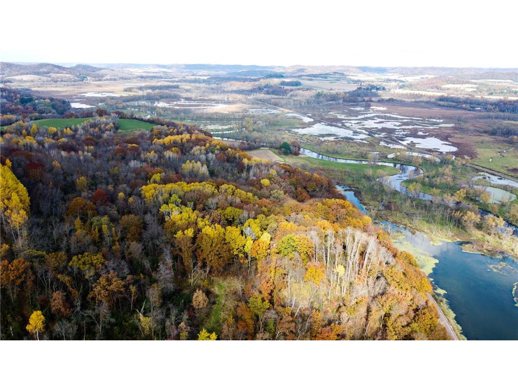 S3399 County Road P Buffalo City WI 54629 - Trempealeau 6816002 image19