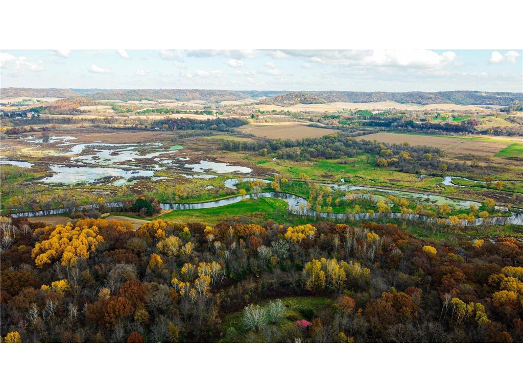 S3399 County Road P Buffalo City WI 54629 - Trempealeau 6816002 image25