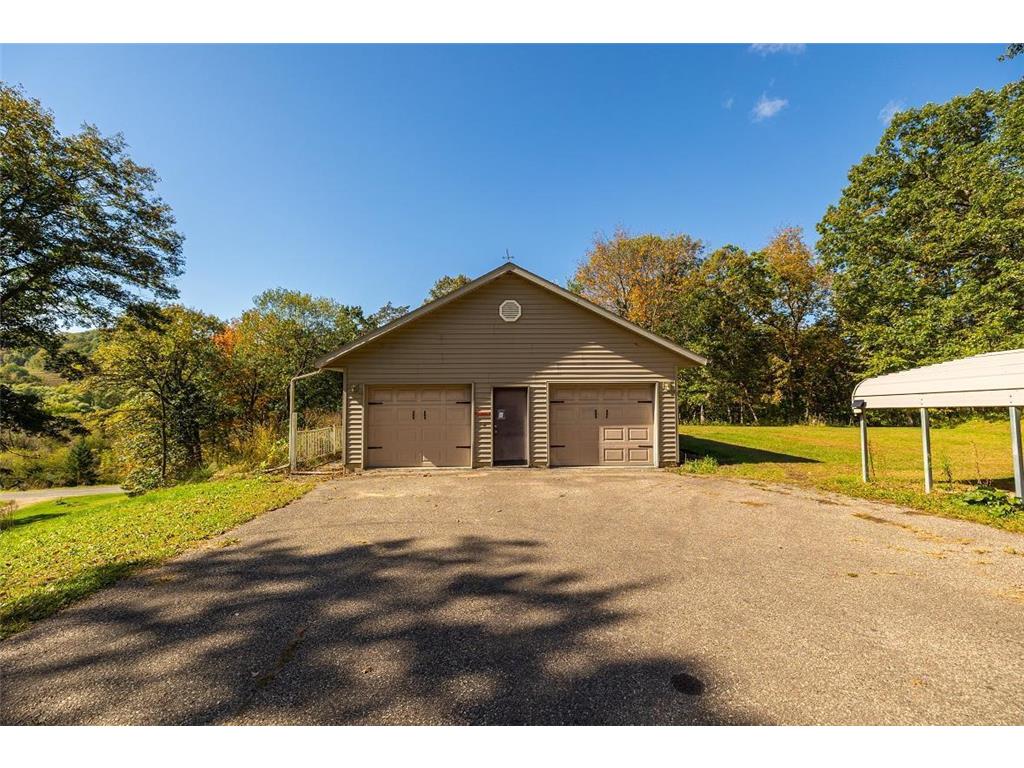 S392 County Road VV Canton WI 54755 6801427 image1