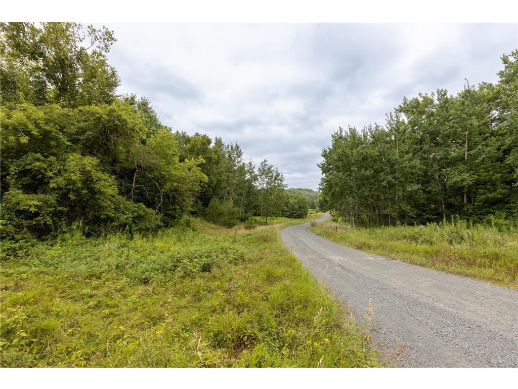 TBD 242nd St. Eureka WI 54934 - Manitou Lake 6771597 image9