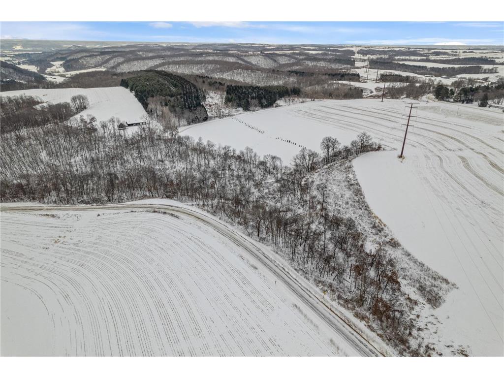 TBD County Road P Fountain City WI 54629 6825653 image3