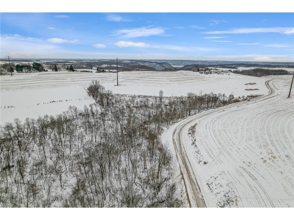 TBD County Road P Fountain City WI 54629 6825653 image8