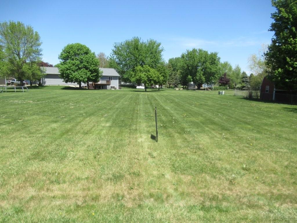 TBD E 7th Street Hills MN 56138 7073392 image1
