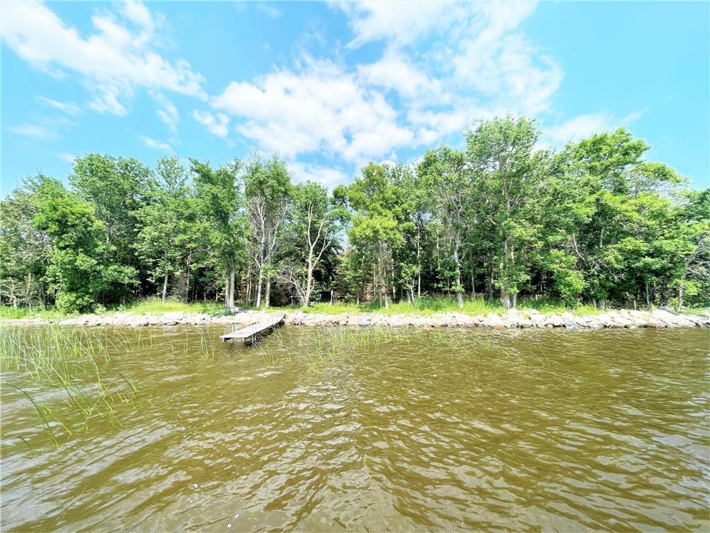 41503 Elm Point Warroad MN 56763 - Lake of The Woods 6326250 image1