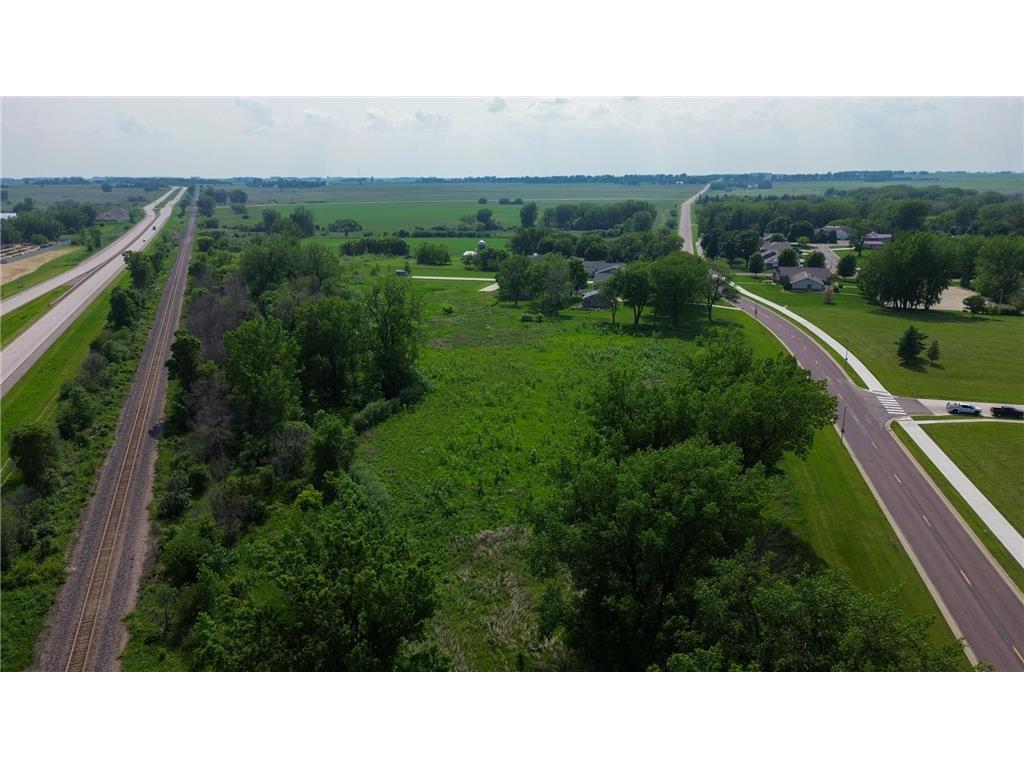 TBD First Avenue SW Worthington MN 56187 6734829 image1