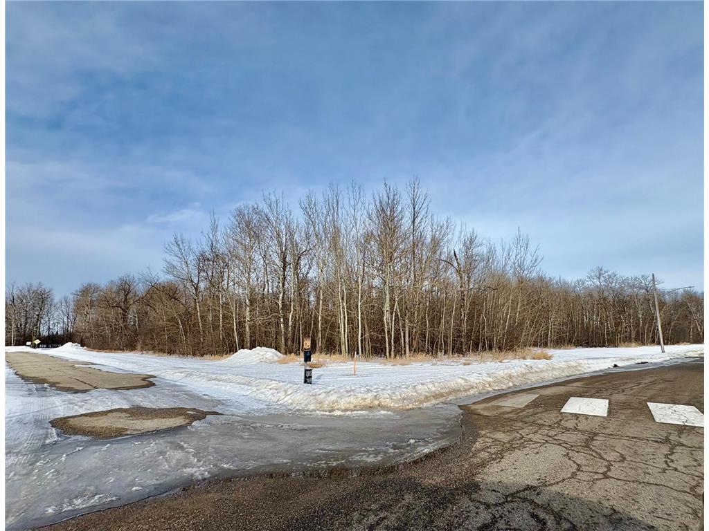 TBD Gladys St NE Warroad MN 56763 7022971 image2