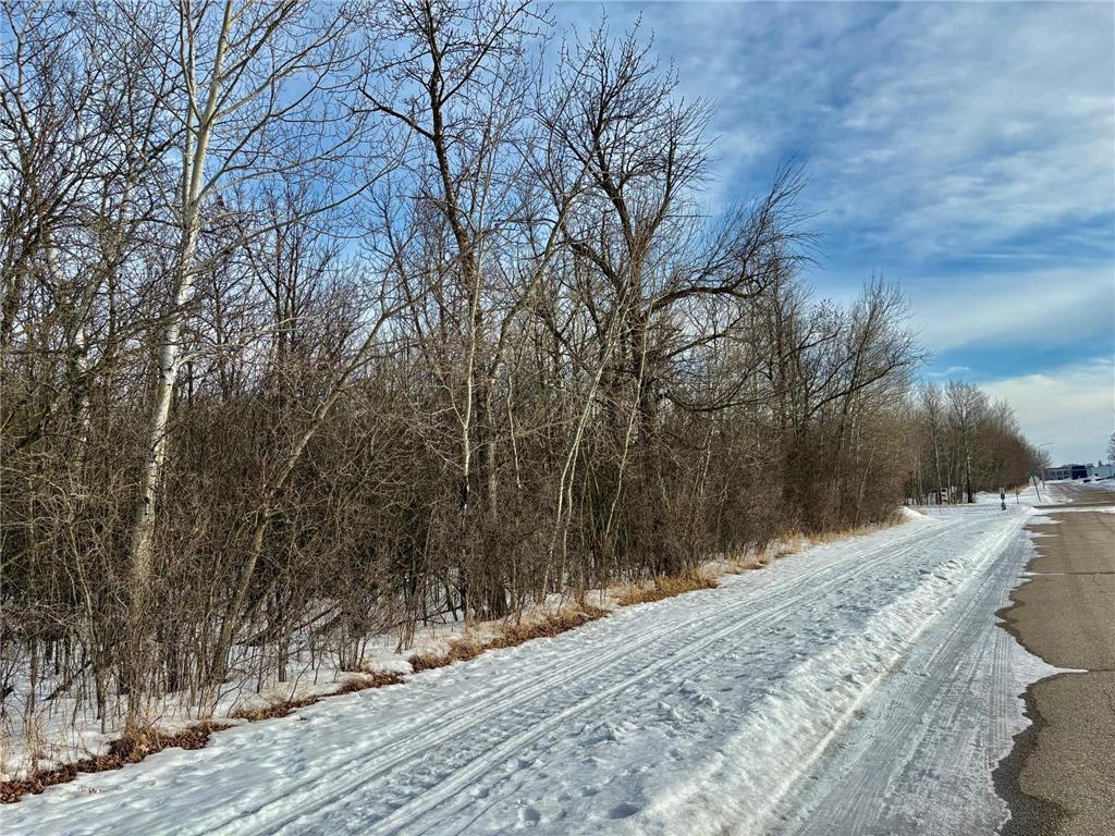 TBD Gladys St NE Warroad MN 56763 7022971 image3