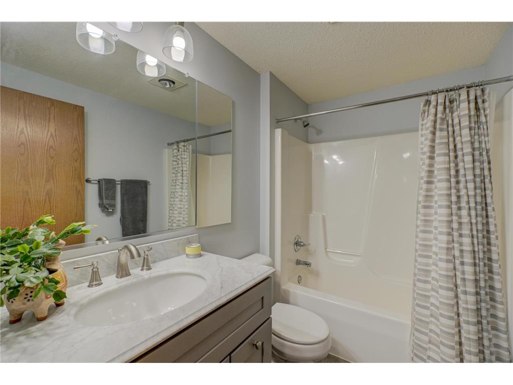 W10006 State Road 29 River Falls WI 54022 6807775 image17