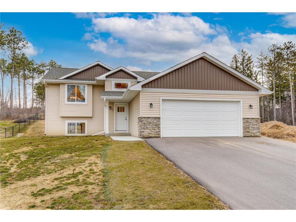 W1002 Red Fox Run, Spring Valley, WI, 54767 MLS 7253019 Edina Realty